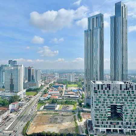 Sks Pavillion Residences By Stayrene Джохор-Бару Экстерьер фото